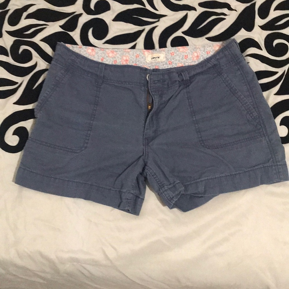 Levi’s light blue cotton shorts